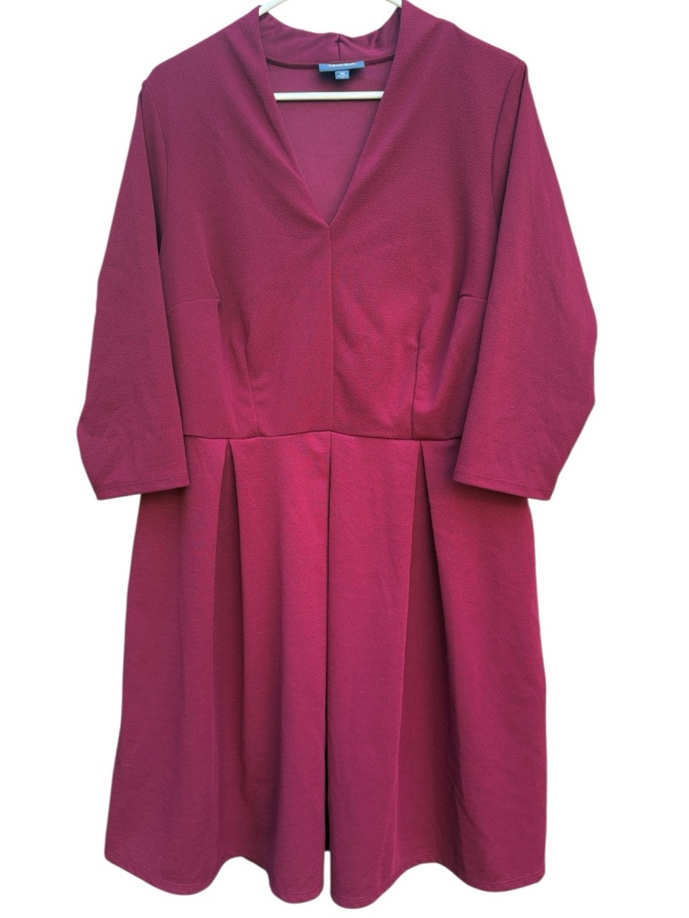 EUC ModCloth V Neck Knee Length Dress Size 1X